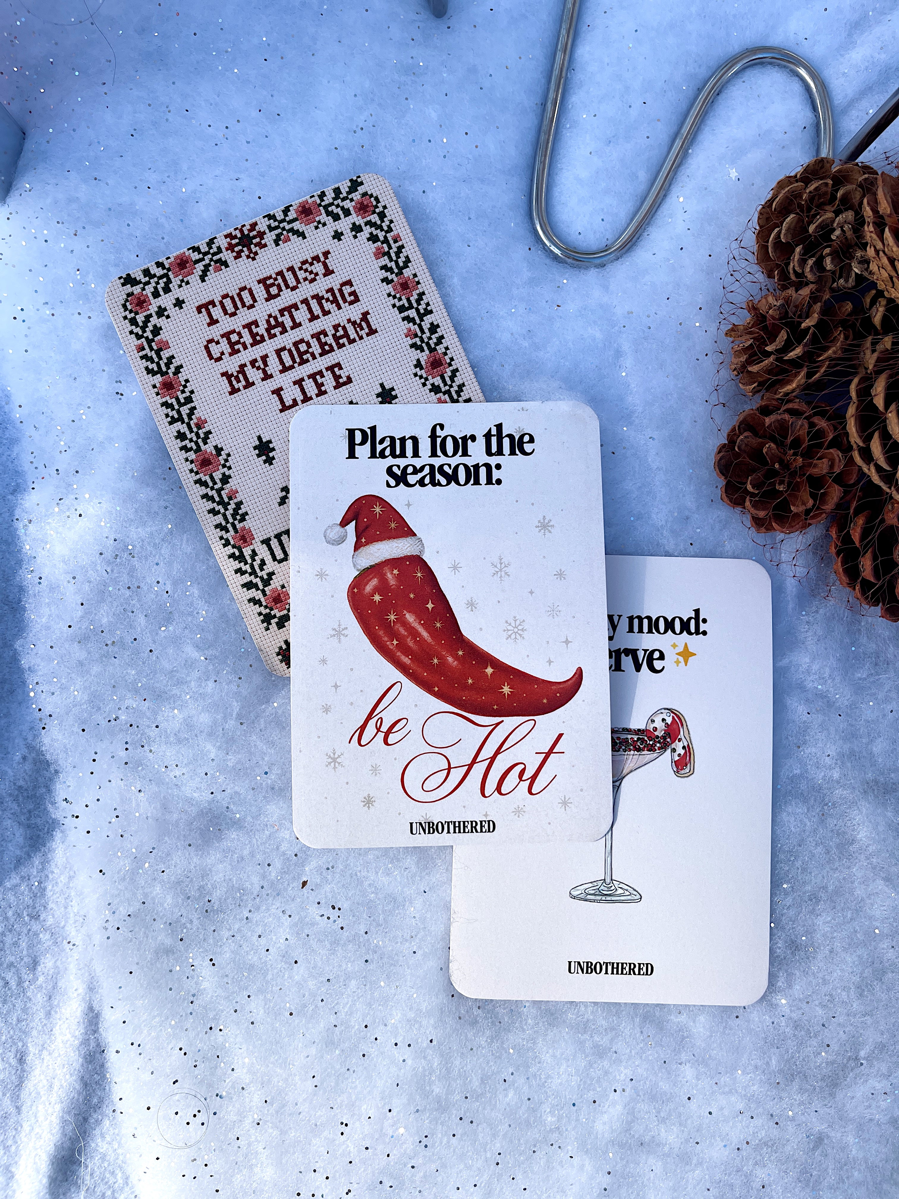 Carte “Holiday Mood: Serve ✨"